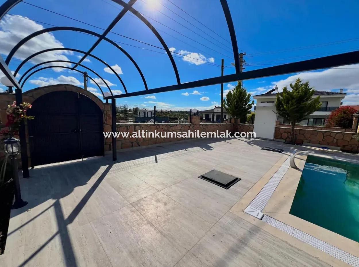 Bargain! 3 Bedroom Villa With Detached Pool For Sale In Yeşiltepe, Didim
