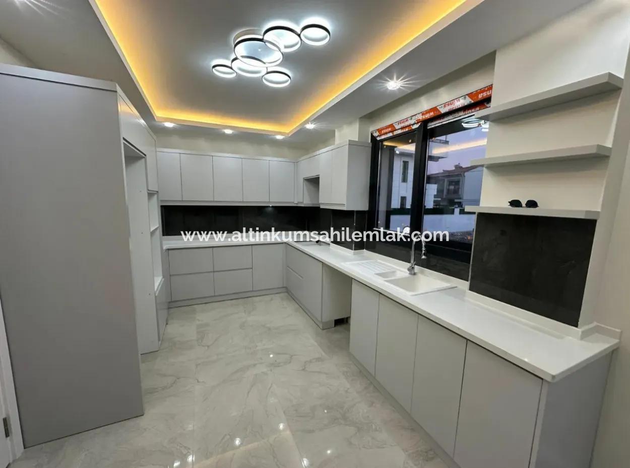 4 1 Villa With Private Pool Around The Corner In Didim Efeler Neighborhood