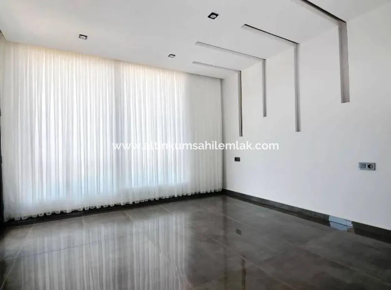 For Sale 3 Bedroom Villa In Lovely Complex In Didim