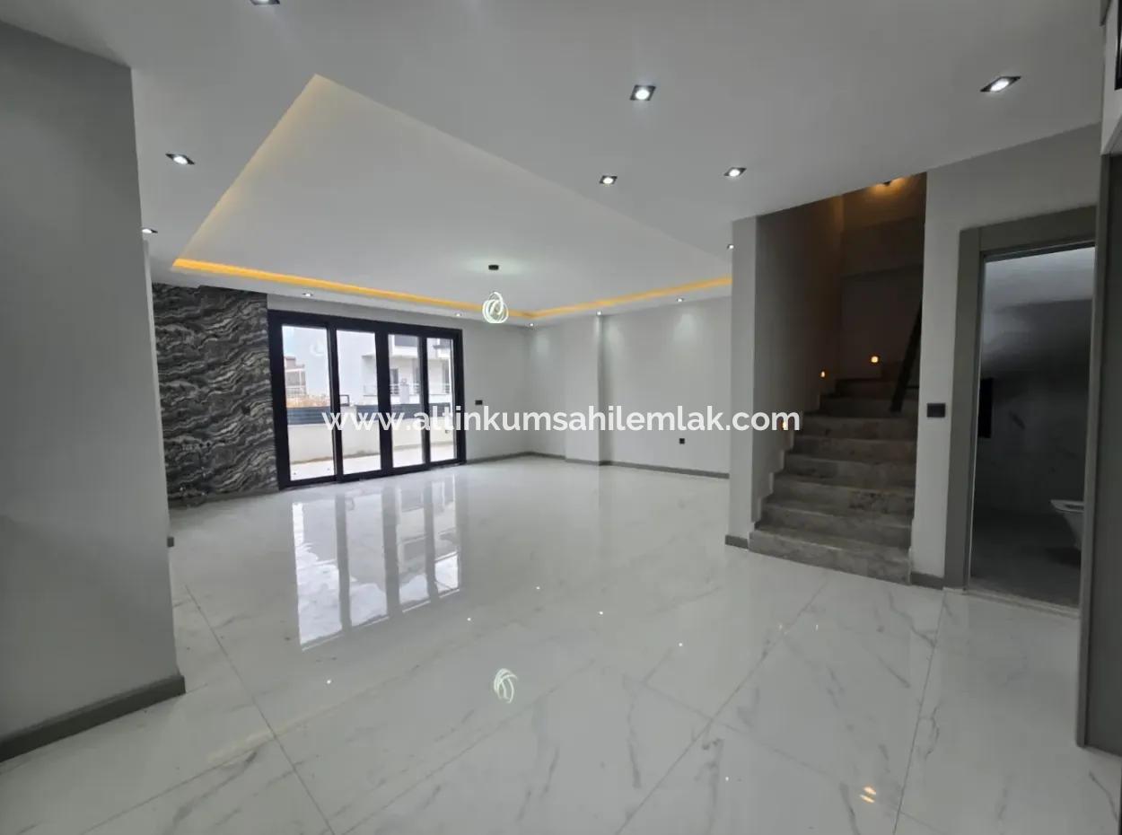 3 Bedroom  Villa For Sale In Hisar District