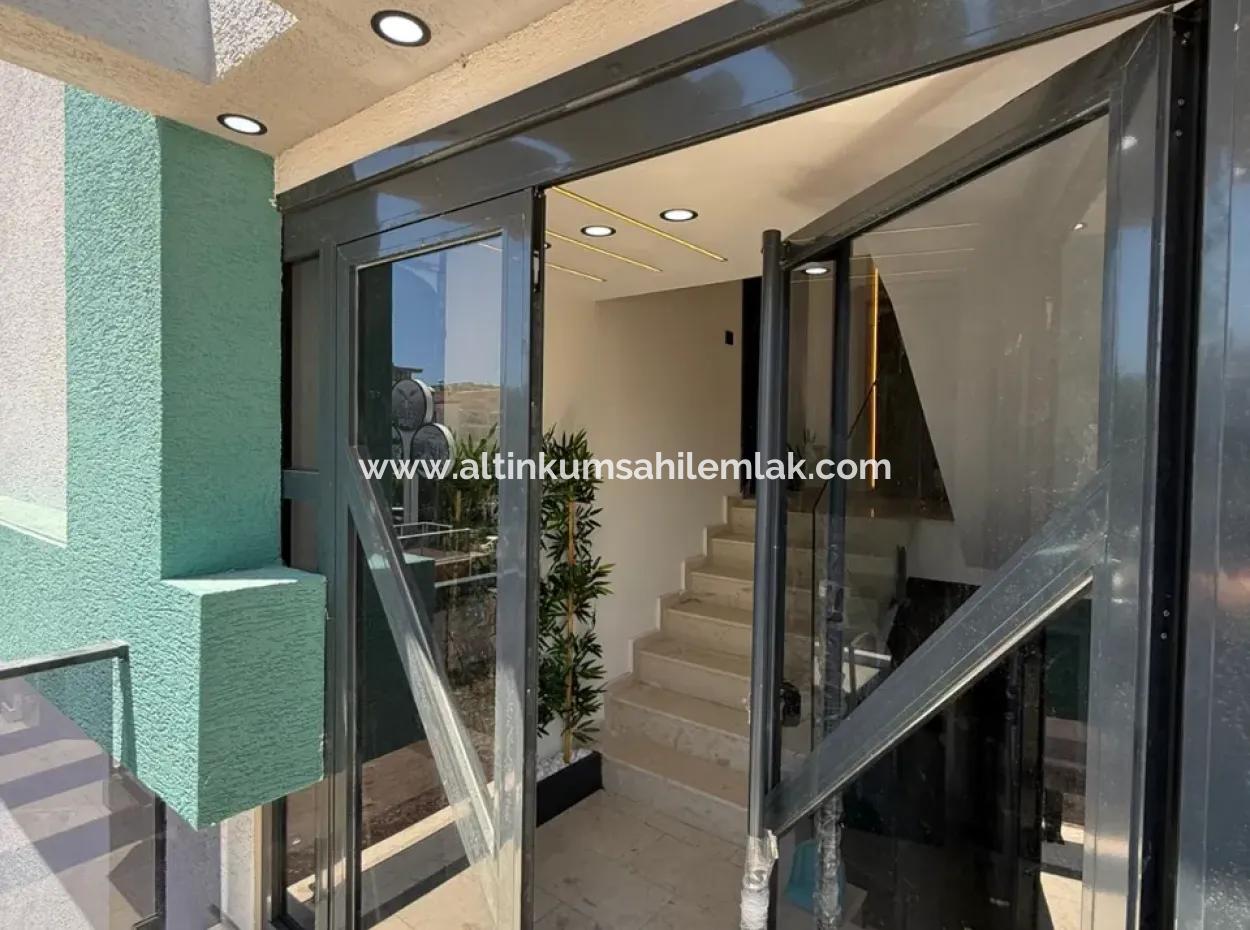 Brand New, Ultra Luxury 2 In 1 Apartment In Altinkum – Panoramic Sea View With Terrace!