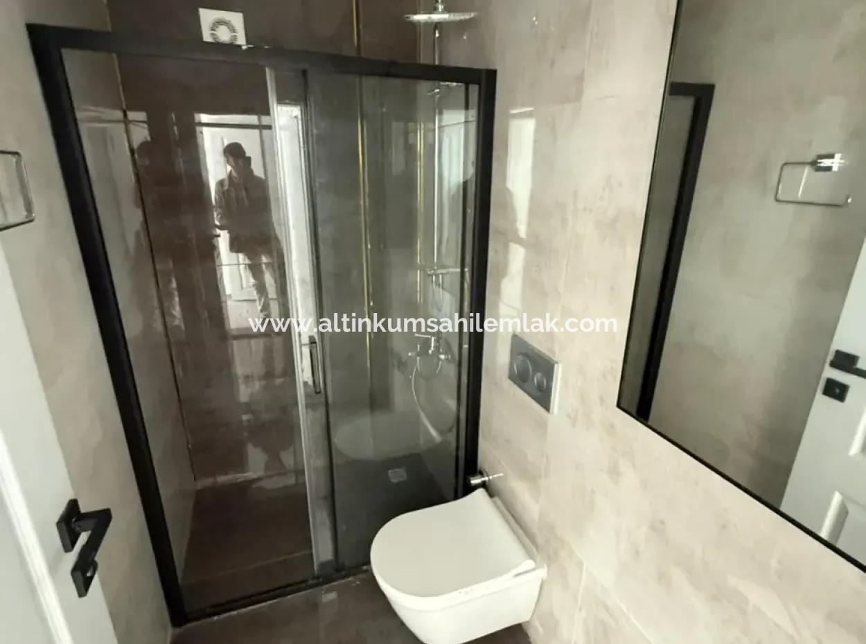 For Sale 3 Bedroom Villa İn A Complex With Swimmingpool In Mavişehir