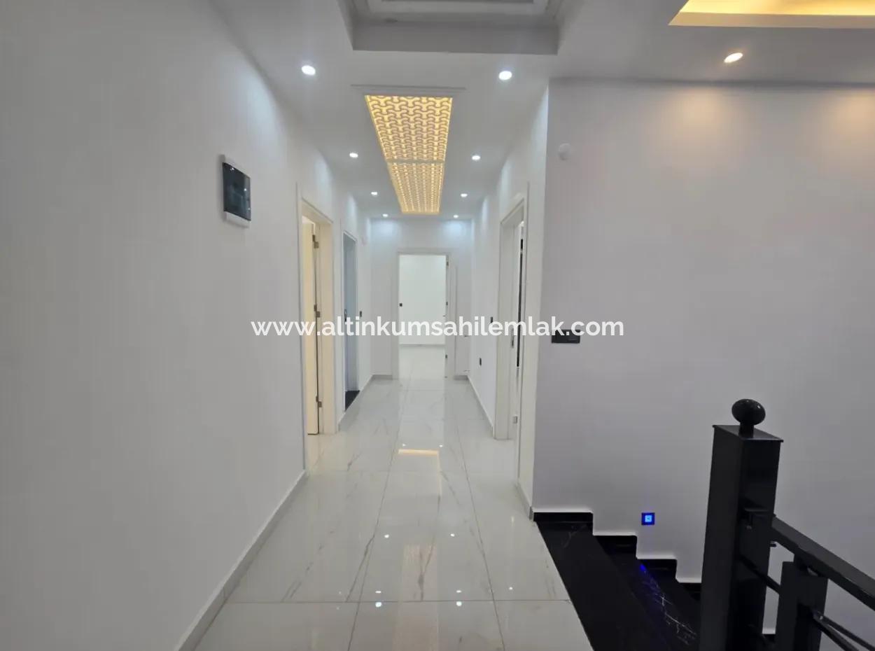 4 Bedroom Detached Villa In Green Hill