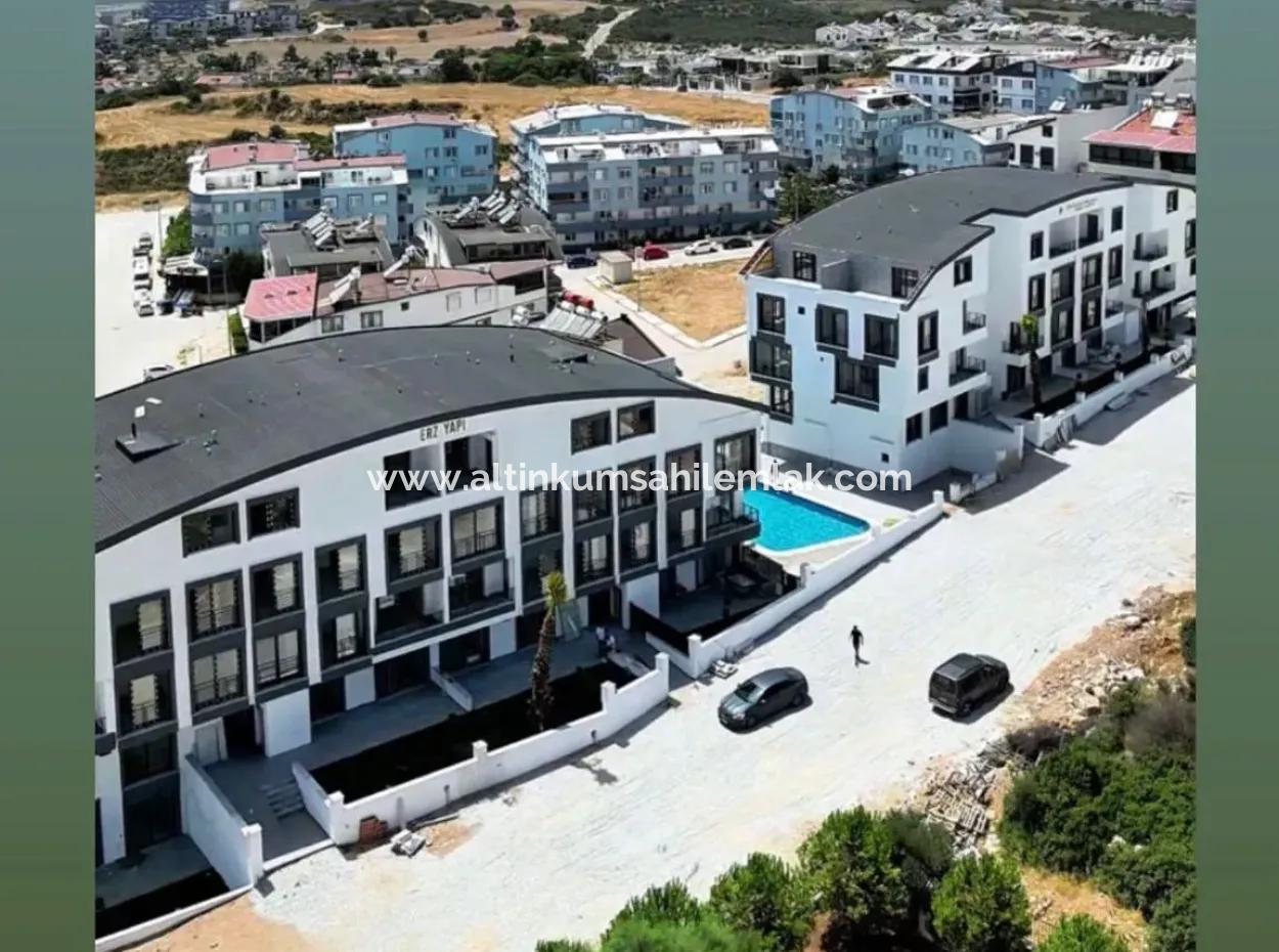 Zero Duplex With Sea View Elevator In Aydın Didim Efeler With 3 1 Separate Kitchen In A Pool Site