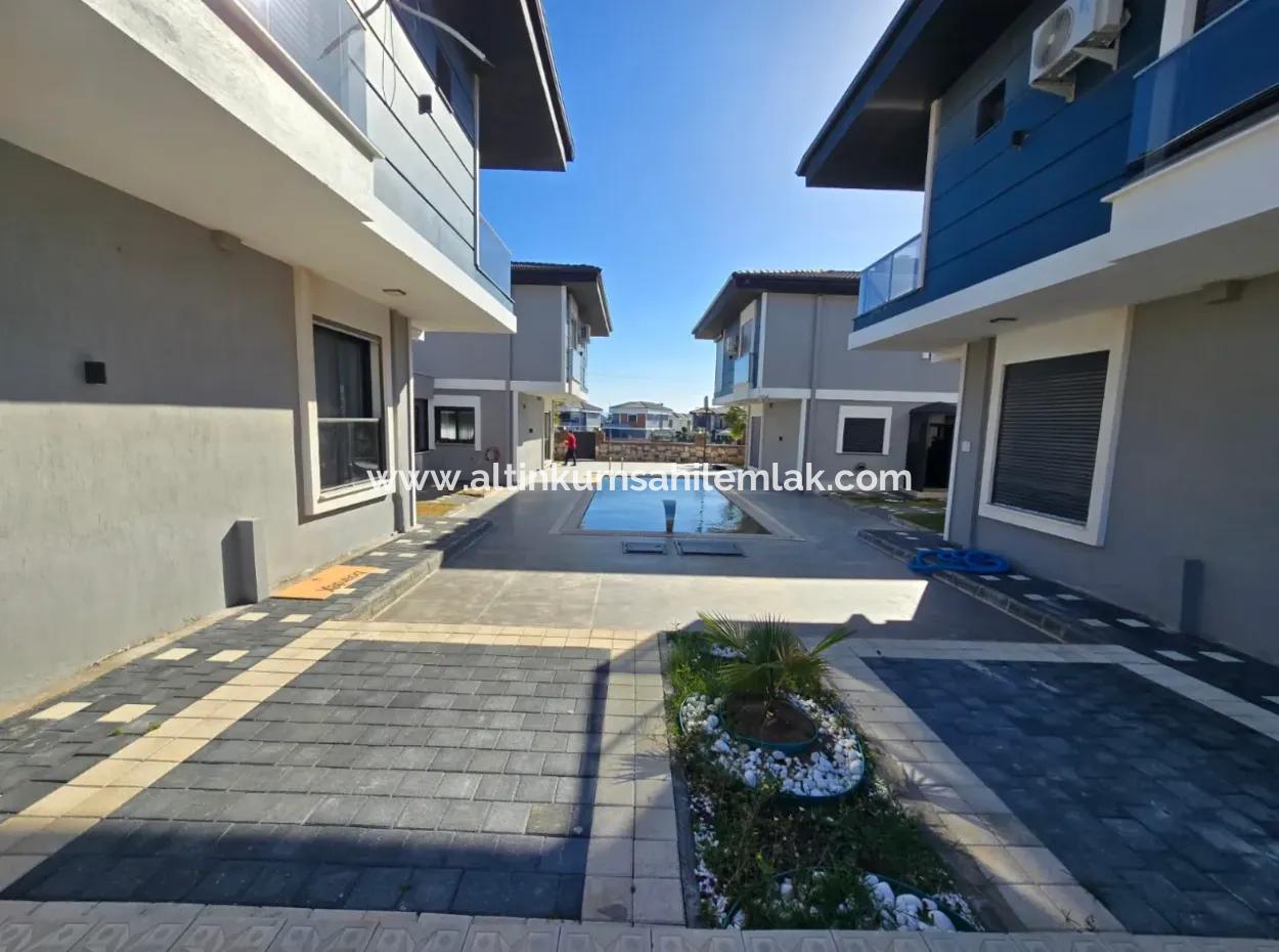 For Sale 3 Bedroom Villa In Didim Efeler Neighborhood In A Complex With A Pool