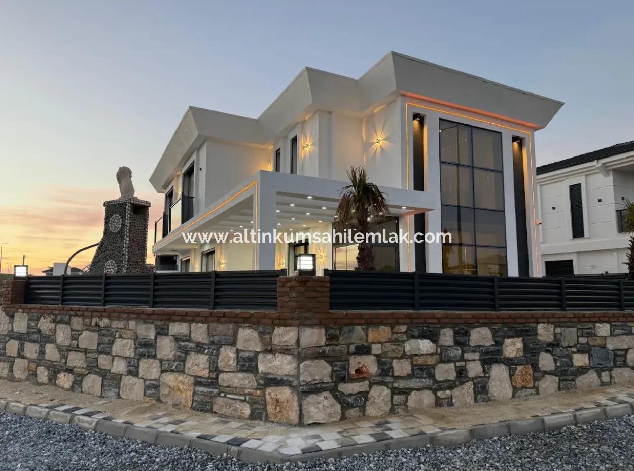 Detached Villa For Sale In Didim Efeler Neighborhood