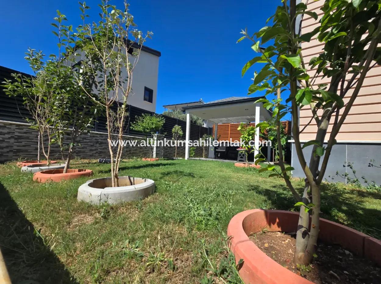 For Sale Exclusive 4 Bedroom Semi-Detached Villa In Altınkum