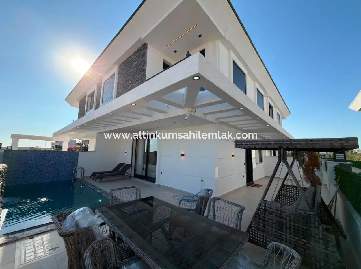 Luxury 3+1 Fully Furnished Villa With Private Pool In Didim Efeler