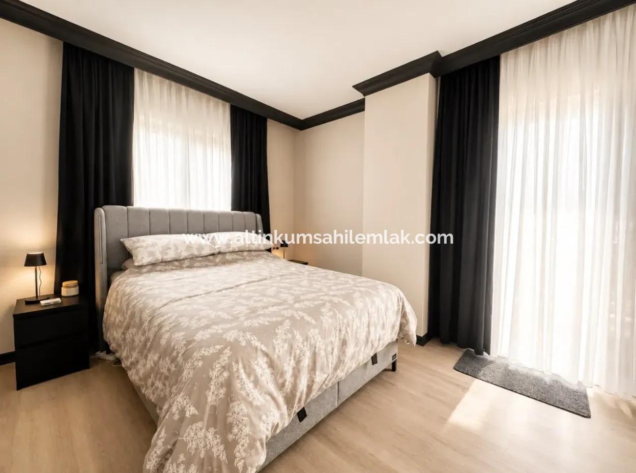 Didim Efeler Neighborhood, Renovated 3+1 Apartment, 160 M², 2 Bathrooms, Swimming Pool