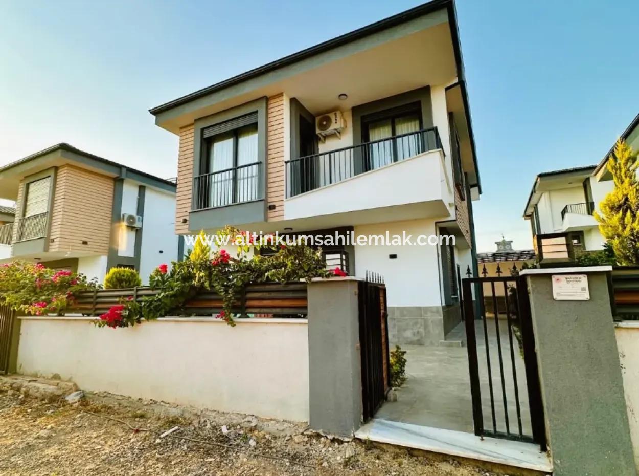 3+1 Fully Furnished Villa With Separate Kitchen And Swimming Pool In Didim