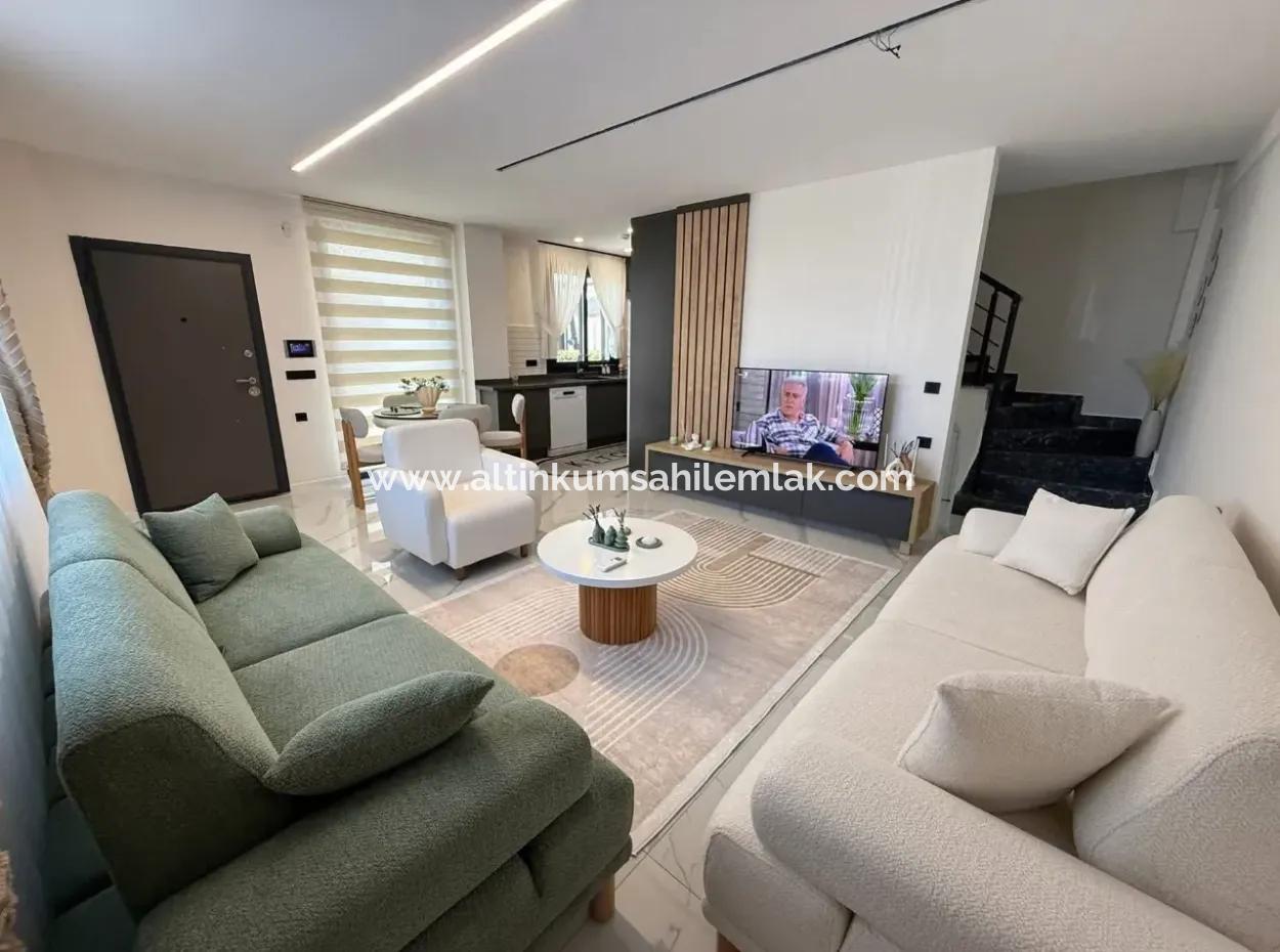 Opportunity 3+1 Front-Facing Villa In Didim Efeler, Located In A Residential Complex With A Swimming Pool, Fully Furnished And Equipped With A Smart Home System