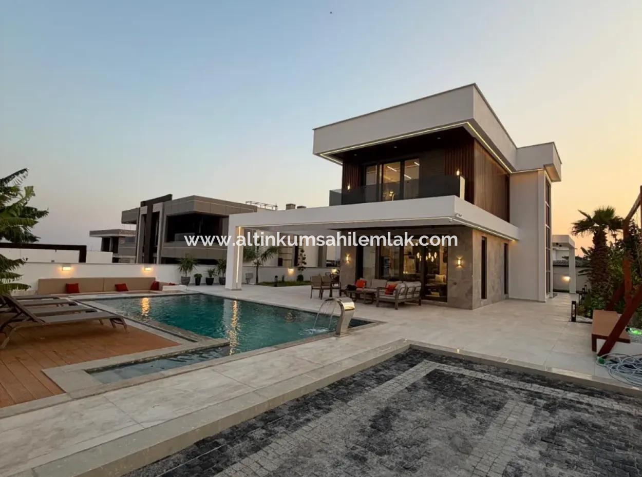 Fully Detached 4 1 Villa On A 500 M² Plot In Didim Efeler