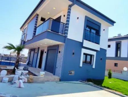 4 Bedroom Detached Villa With Pool For Sale In Efeler Mah, Didim