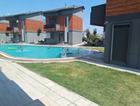 3 Bedroom  Villa With Pool For Sale In Altınkum, Didim