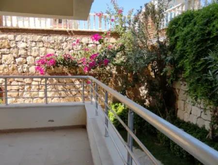 2  Bedroom Apartment For Sale In Didim Efeler Mah