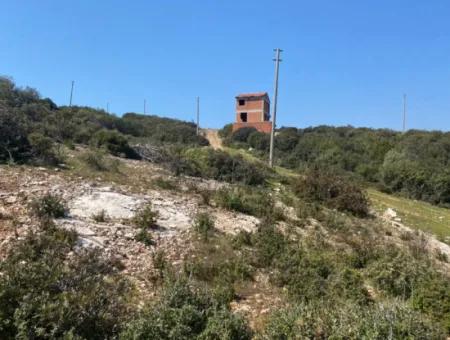 Didim Akyeniköy Seyrantepede 600 M2 Land For Sale