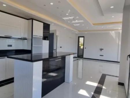 4 Bedroom Detached Luxury Villa For Sale In Didim Efeler Neighborhood