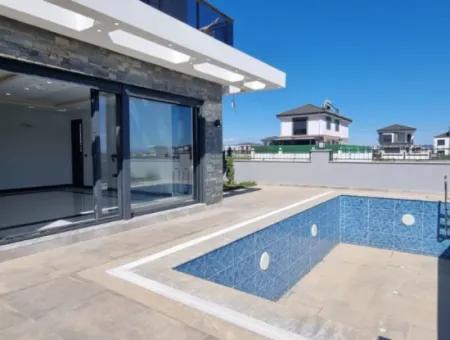 4 Bedroom Detached Luxury Villa For Sale In Didim Efeler Neighborhood