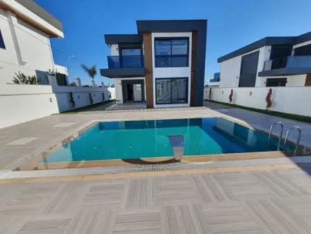 For Sale Luxury 4 Beds Detached Villa İn Yeşilkent Altinkum