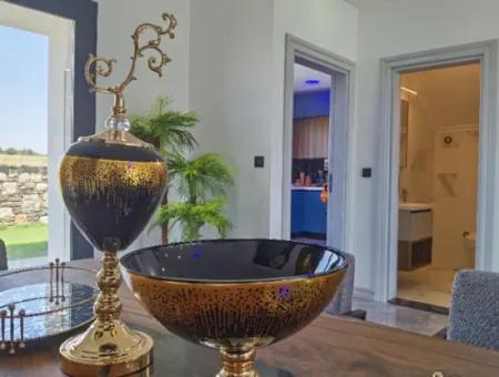 Luxury Detached Villa For Sale In Didim Altinkum