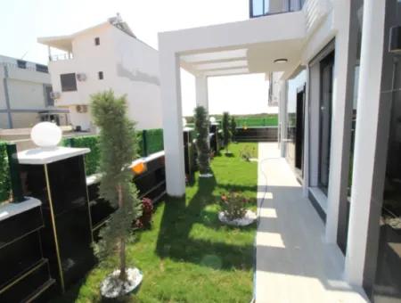 Modern Luxury  4 Bedroom Villa For Sale In Didim Efeler Neighborhood