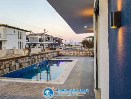 Corner And Detached Villa For Sale In Altinkum, Didim