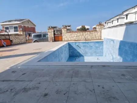 Four Bedroom Semi-Detached Villa With Private Pool In Altınkum Didim