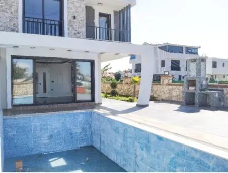 Detached And Ultra Luxury Villa For Sale In Didim, Altinkum, Efeler