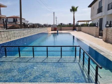 3 Bedroom Villa With Pool For Sale In Didim Efeler Neighborhood