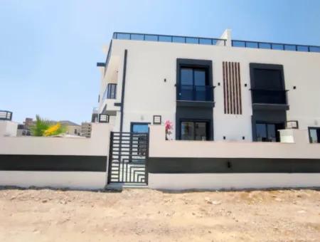 3 Bedroom Sea View Villa For Sale In Hisar Neighborhood