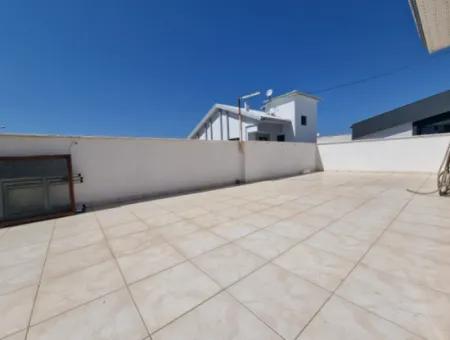 5 Bedroom Detached Villa With Pool For Sale In Altinkum Çamlık Neighborhood