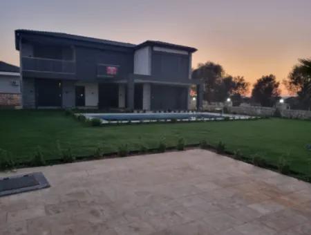 4 Bedroom Villa With Pool  For Sale In Didim Yeşiltepe