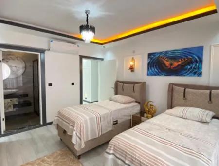 4 Bedroom Detached Villa In Efeler Mah, Didim