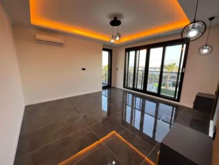 Modern 4  Bedroom Luxury Villa In Efeler Mah, Didim