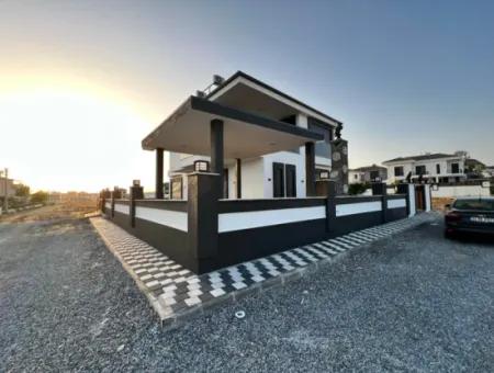 Modern 4  Bedroom Luxury Villa In Efeler Mah, Didim