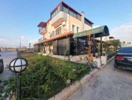 4 Bedroom Villa With  Separate Kitchen  In Didim Efeler Neighborhood