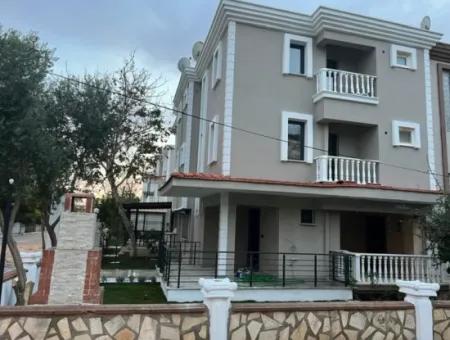 Four Bedroom Villa In Altınkum Çamlık Area Didim