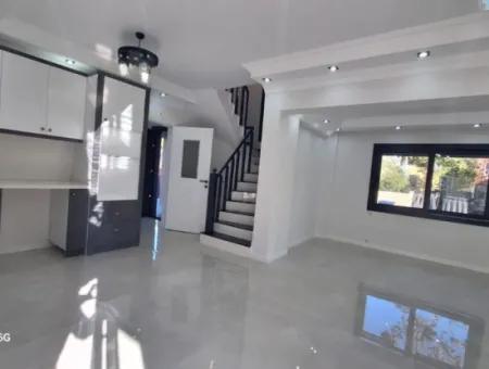 Four Bedroom Villa In Altınkum Çamlık Area Didim