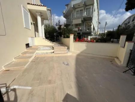 5 Bedroom Detached Villa With Seaview In Mavişehir Didim