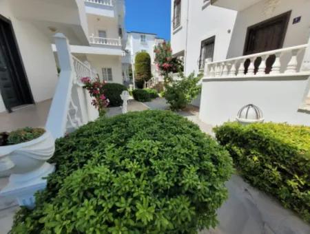 4 Bedroom Villa With Pool For Sale In Didim Efeler Neighborhood