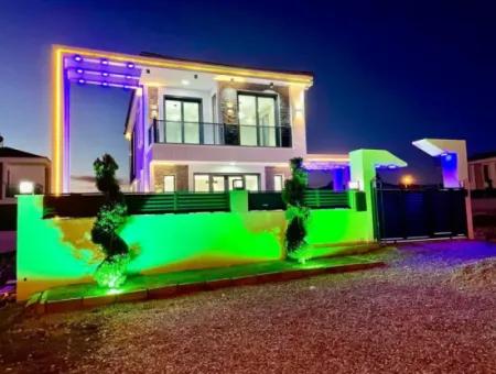 Ultra Luxury 3 In 1 Pool Villa For Sale In Didim Efelar