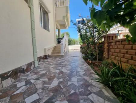 4 Bedroom Detached Villa With Pool In Didim Camlik Neighborhood