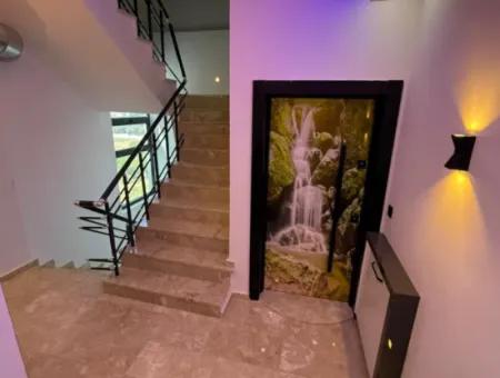 Ultra Luxury 3 In 1 Duplex With Sea View In Altinkum – Only 350 Meters From The Beach!