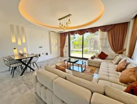 3 Beds Villa For Sale In Didim Efeler Neighborhood