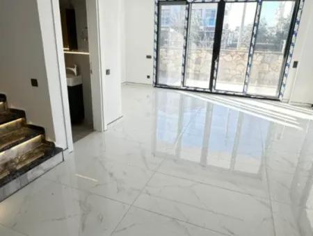 For Sale Semi- Detached Villa In Altınkum Didim