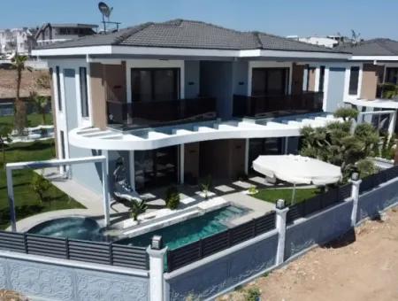 Detached Ultra Luxury 4 In 1 Villa With Sea View In Efeler – On 500 M² Land!