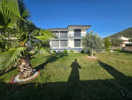 4 Bedroom Detached Villa In Yeşil Tepe