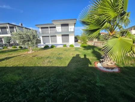 4 Bedroom Detached Villa In Yeşil Tepe