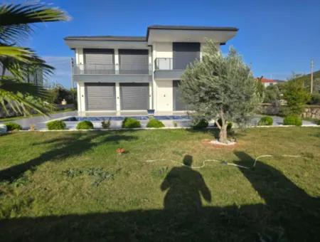 4 Bedroom Detached Villa In Yeşil Tepe