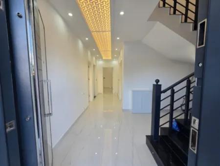 4 Bedroom Detached Villa In Yeşil Tepe